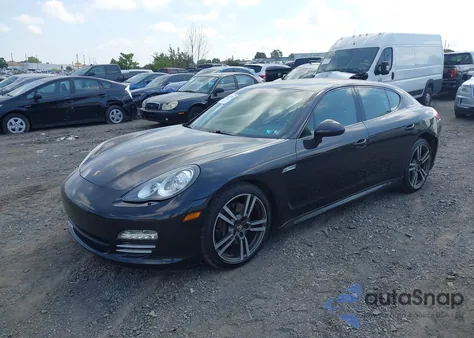 2012 Porsche Panamera 4 из США, поврежденный, VIN WP0AA2A78CL015390